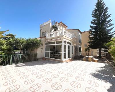 Chalé Independiente (Villa) - Reventa - Algorfa - Montebello