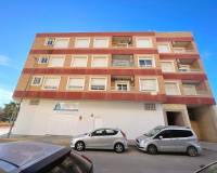 Reventa - Apartamento - Los Montesinos