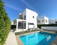 Reventa - Chalé Independiente (Villa) - Ciudad Quesada - Doña Pepa