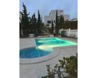 Reventa - Chalé Independiente (Villa) - Ciudad Quesada - Pueblo Bravo