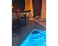 Reventa - Chalé Independiente (Villa) - Ciudad Quesada - Pueblo Bravo