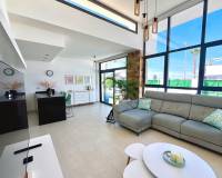 Reventa - Chalé Independiente (Villa) - Ciudad Quesada - Pueblo Bravo