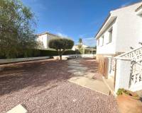 Reventa - Chalé Independiente (Villa) - Ciudad Quesada - Quesada Centro 