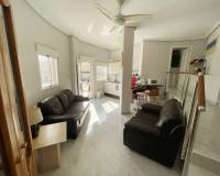 Reventa - Chalé Independiente (Villa) - Ciudad Quesada - Zona Alta Golf