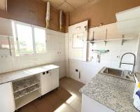 Reventa - Local comercial - Algorfa - La Finca Golf